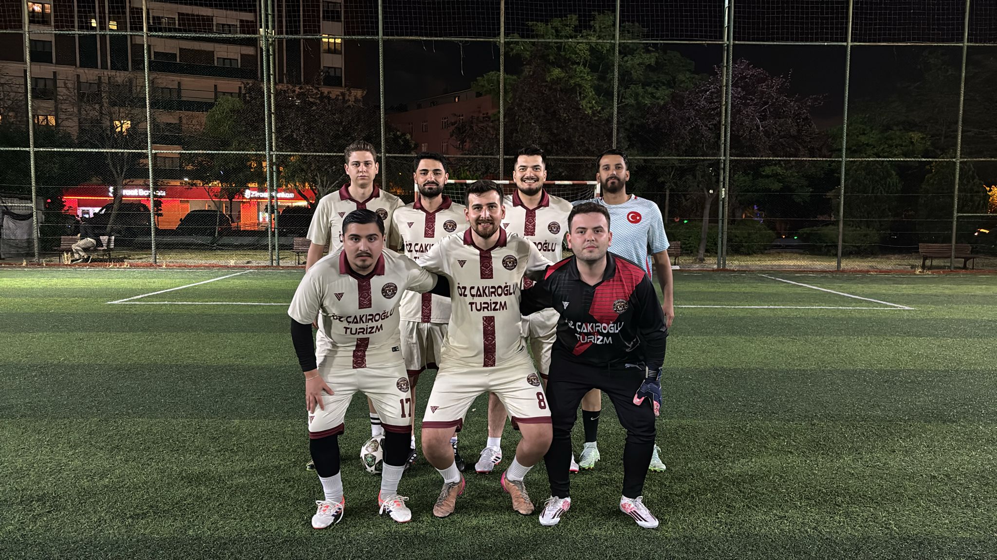 BLACK MAG�C FC - SARAYBOSNA BROTHERS